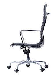 Ervaar de tijdloze elegantie van onze Eames replica bureaustoel!