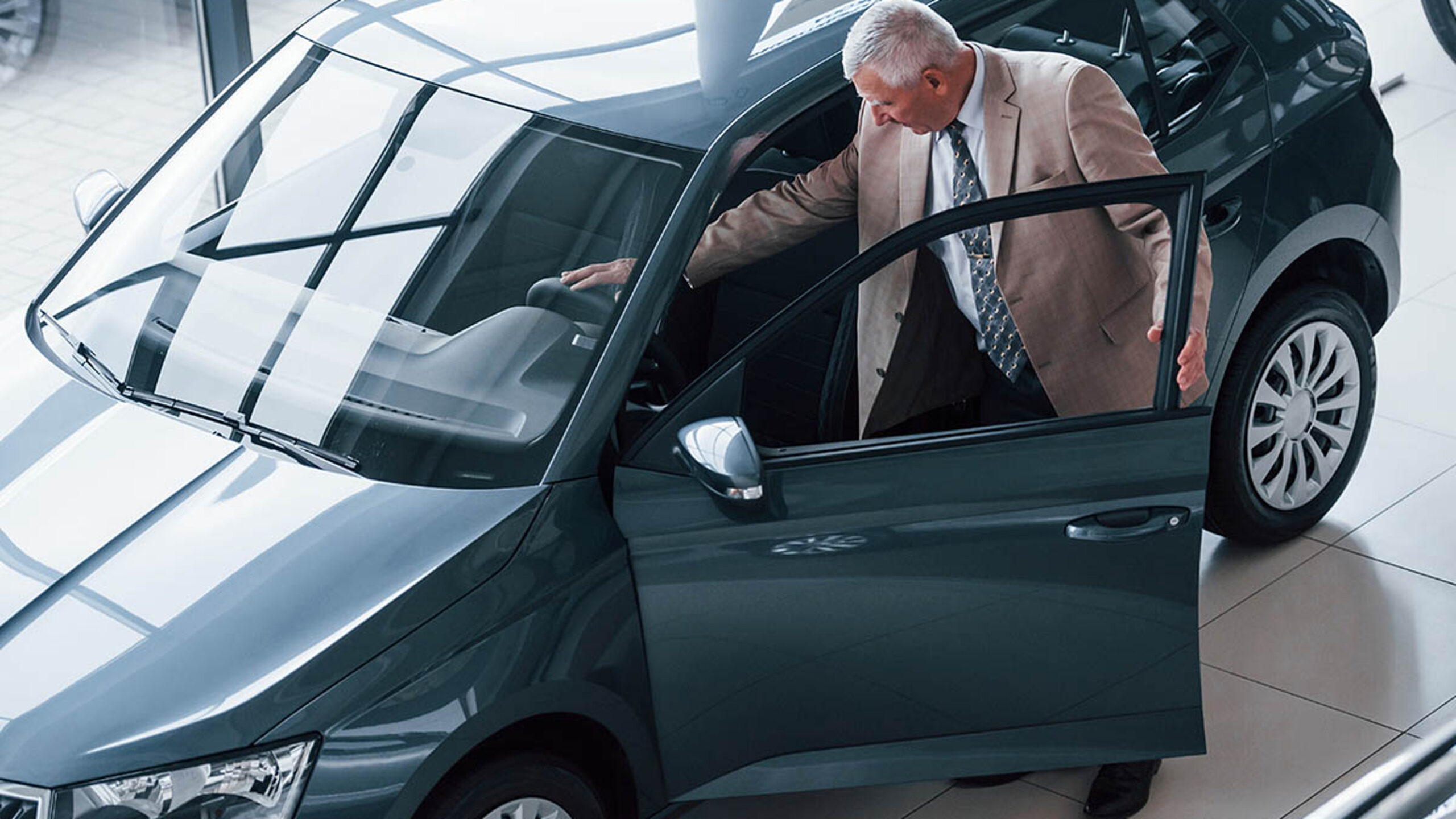 Auto Lease of Auto Koop: Wat is de Beste Optie voor de Particuliere Autobezitter?